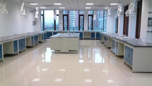 實(shí)驗(yàn)室，分哪類